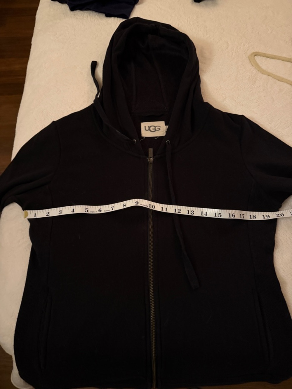 UGG Black Women's Full-Zip Hooded sweatshirt